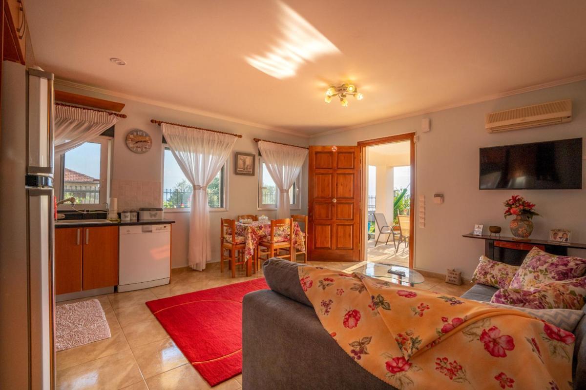 Paralia Platanou Seaview House Экстерьер фото