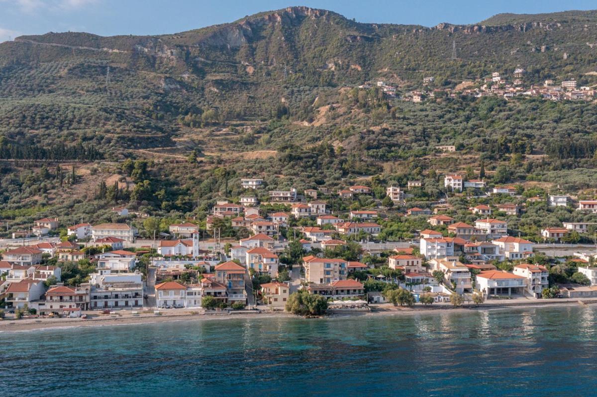Paralia Platanou Seaview House Экстерьер фото